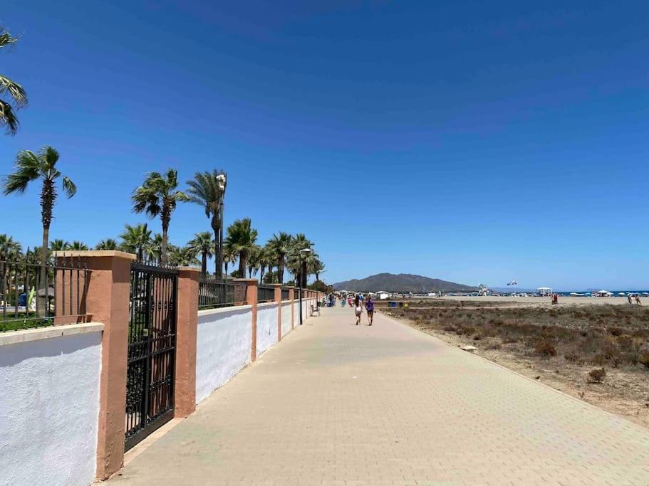 Piso En Primera Linea De Playa, Vera Playa Appartement